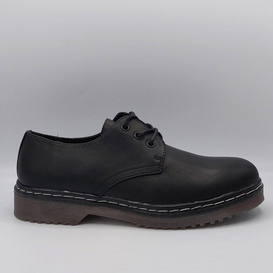 Front view of women's black PU leather Derby shoes with lace-up fastening, a versatile option for London life